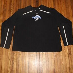 Nike Therma-Fit Black and White Top